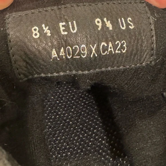 Z Zegna Techmerino High Top suede Sneakers. Mens 9 1/2 - Picture 6 of 7